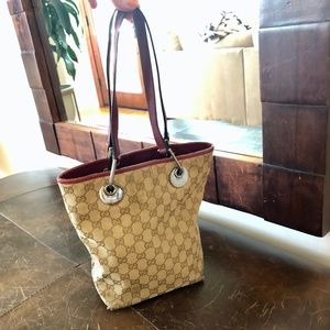 Authentic Gucci Supreme Tote Eclipse Bucket Tote